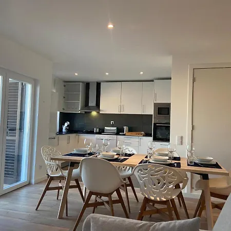 Your @ Benagil * Lagoa